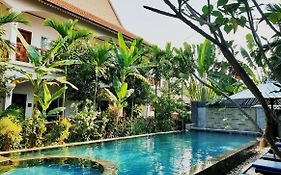 Lucky Private Boutique Pool Villa